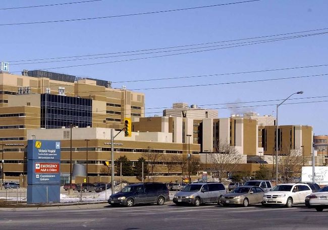 Ontario Designates 10 Hospitals to Treat Ebola Cases | Oye! Times