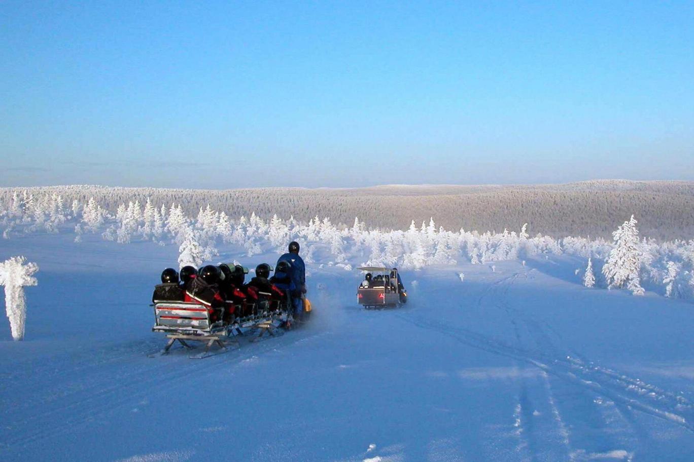 Лапландия снегоход